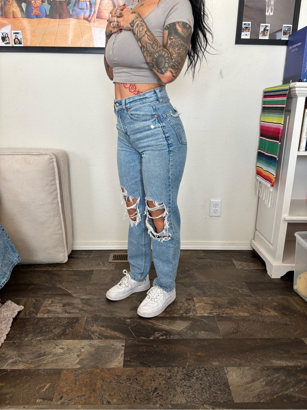 American Eagle Outfitters Light Blue Distressed Straight-Leg Jeans